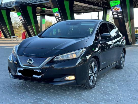 Nissan Leaf                            2018г. в рассрочку