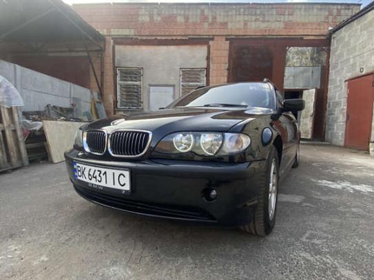 Bmw 3 series 2004 in Raten
