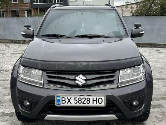 Suzuki Grand vitara 2014р. у розстрочку