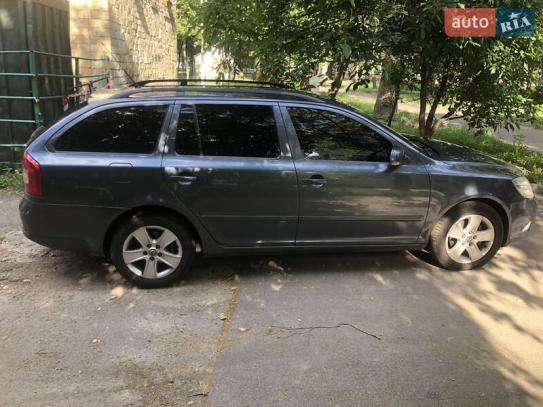 Skoda Octavia
                         2010г. в рассрочку