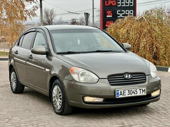 Hyundai Accent 2008г. в рассрочку