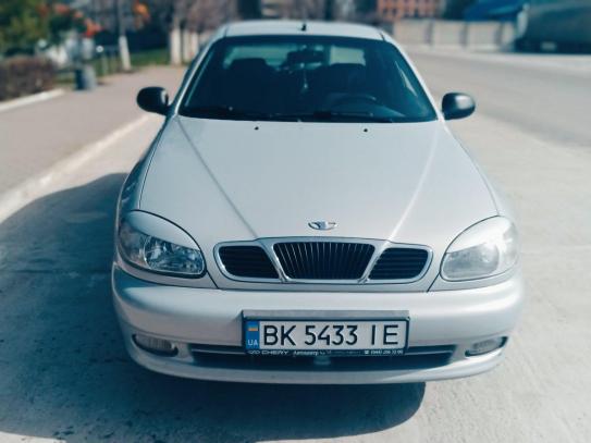 Daewoo Lanos (sens)
                    2011г. в рассрочку