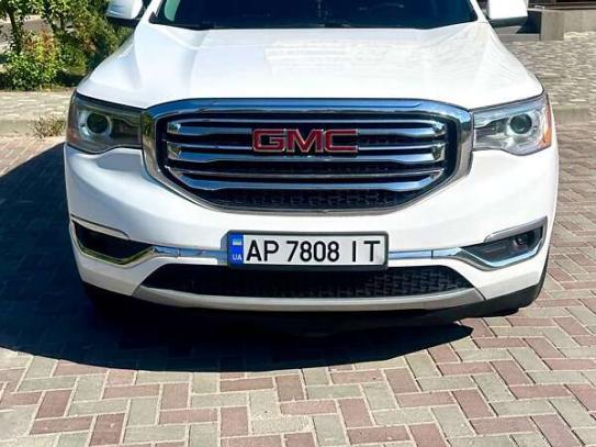 Gmc Acadia                          2016г. в рассрочку