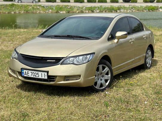 Honda Civic                           2007г. в рассрочку