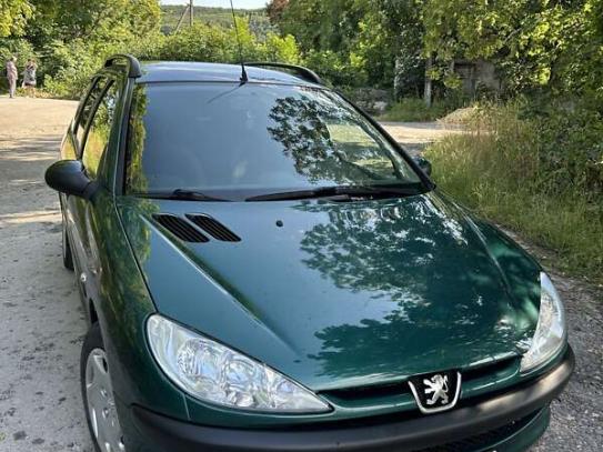 Peugeot 206                             2006г. в рассрочку