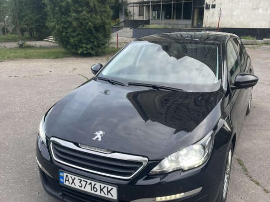 Peugeot 308 2015р. у розстрочку