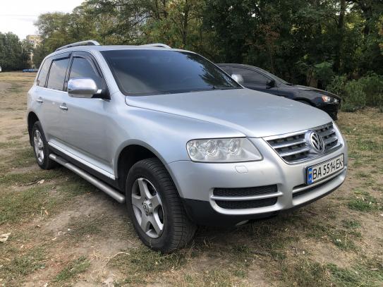 Volkswagen Touareg 2004г. в рассрочку