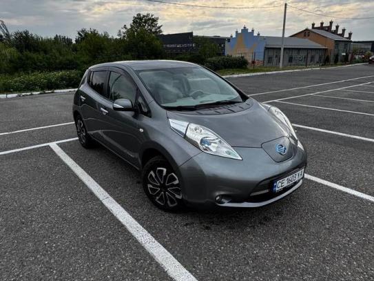 Nissan Leaf
                            2013г. в рассрочку