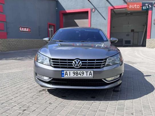 Volkswagen Passat                          2012г. в рассрочку