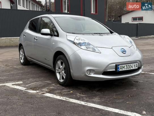 Nissan Leaf                            2012г. в рассрочку