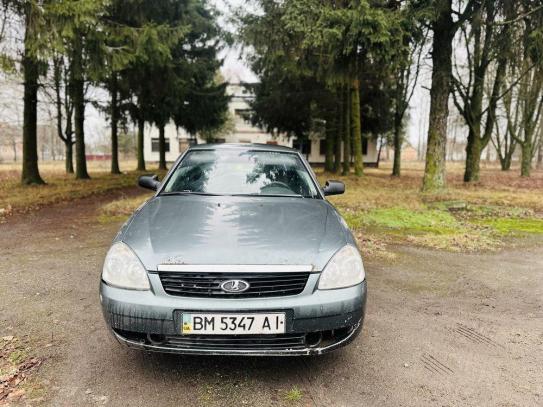 Vaz 2170 2008. in Teilbeträgen