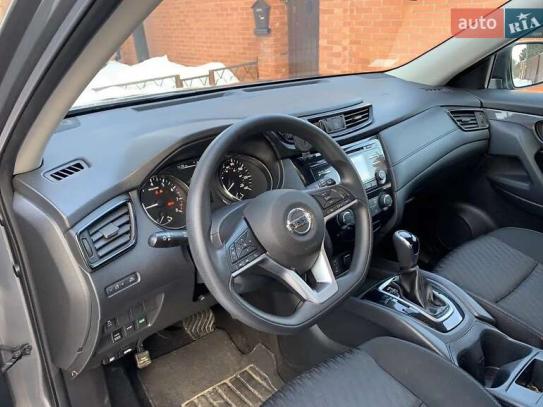 Nissan Rogue 2016р. у розстрочку