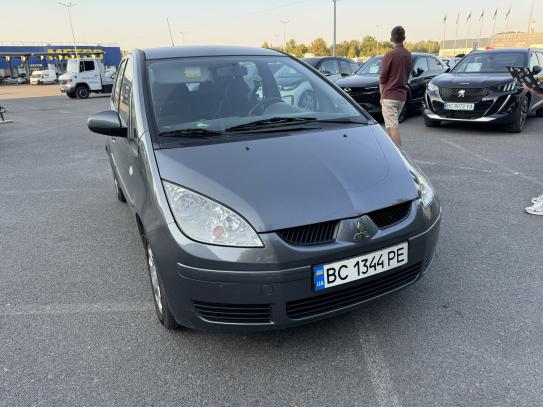 Mitsubishi Colt 2007г. в рассрочку