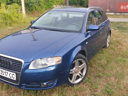 Audi A4                              2005г. в рассрочку