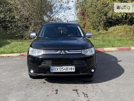 Mitsubishi Outlander 2012р. у розстрочку