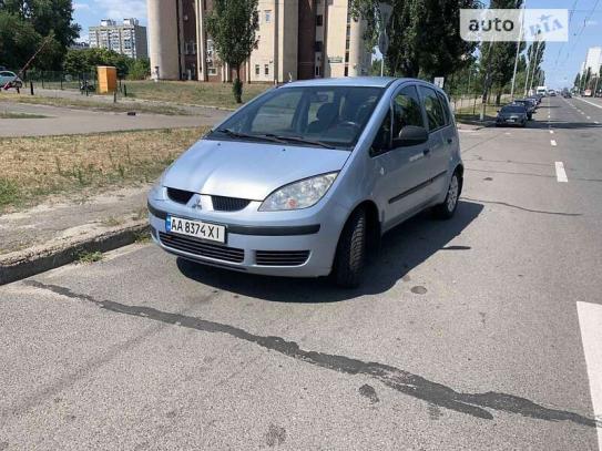 Mitsubishi Colt 2008р. у розстрочку