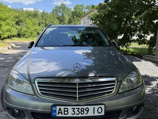 Mercedes-benz C-class
                         2011г. в рассрочку