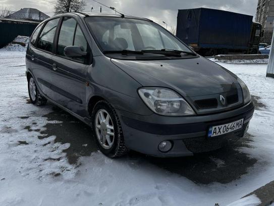 Renault Megane scenic 2000г. в рассрочку