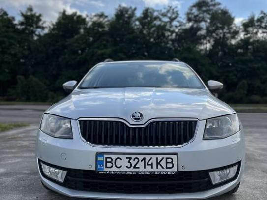 Skoda Octavia
                         2015г. в рассрочку
