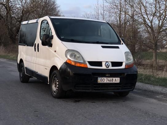 Renault Trafic                          2004г. в рассрочку