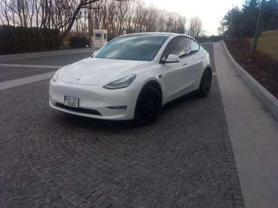 Tesla Model y 2020р. у розстрочку