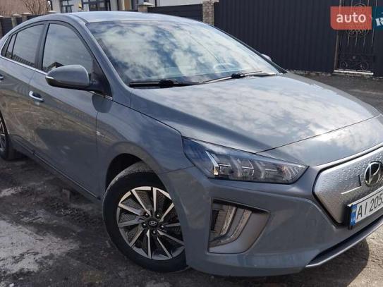 Hyundai Ioniq 2019г. в рассрочку
