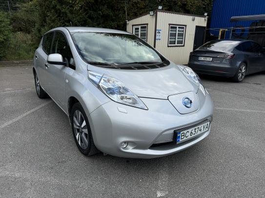 Nissan Leaf 2013р. у розстрочку