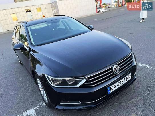 Volkswagen Passat
                          2015г. в рассрочку