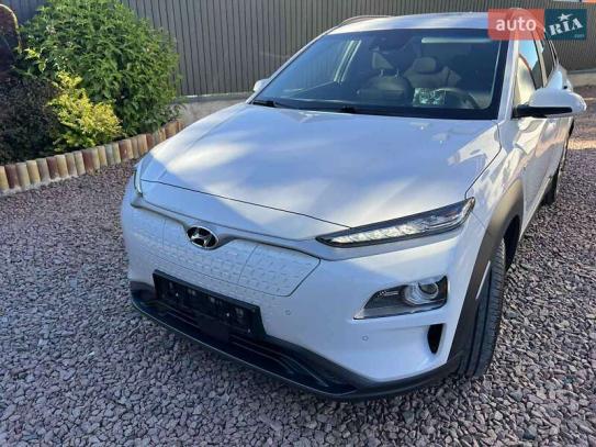 Hyundai Kona 2020г. в рассрочку
