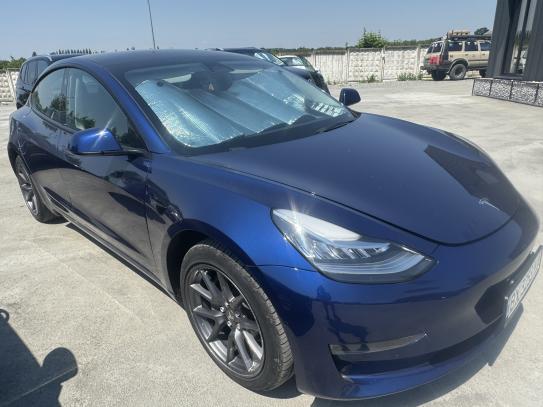 Tesla Model 3
                         2022г. в рассрочку