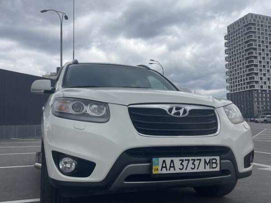 Hyundai Santa fe 2012г. в рассрочку