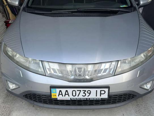 Honda Civic 2008г. в рассрочку