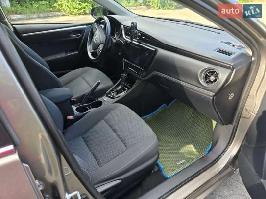 Toyota Corolla                         2018г. в рассрочку