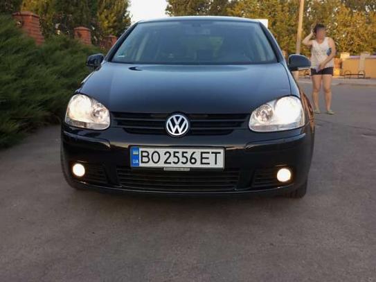 Volkswagen Golf 2008г. в рассрочку