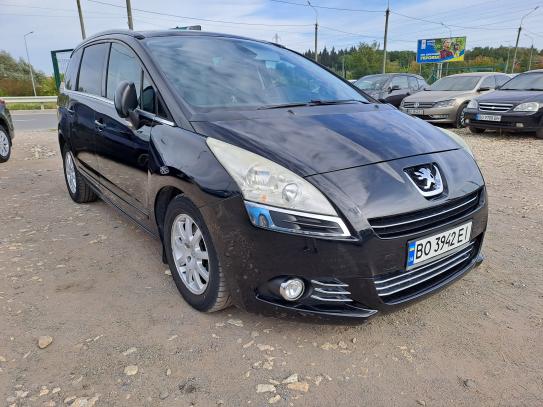 Peugeot 5008 2011р. у розстрочку