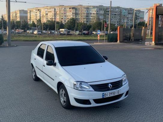 Renault Logan
                           2011г. в рассрочку