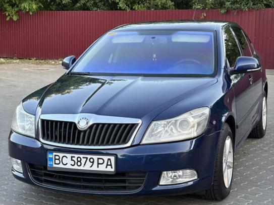 Skoda Octavia                         2010г. в рассрочку
