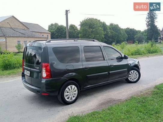 Renault Logan                           2012г. в рассрочку