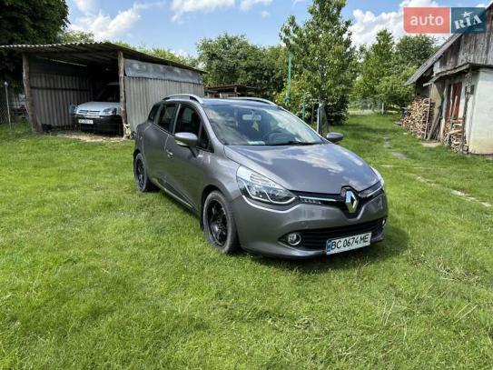 Renault Clio                            2014г. в рассрочку