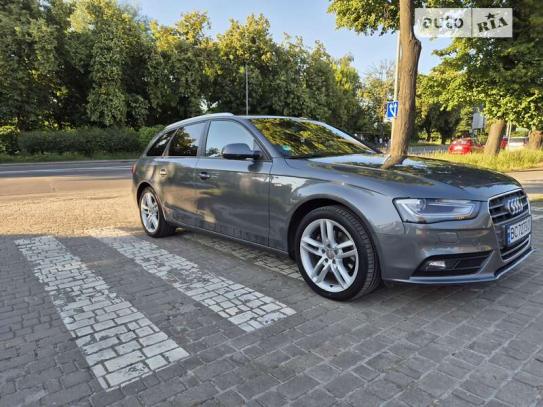 Audi A4 avant 2014р. у розстрочку