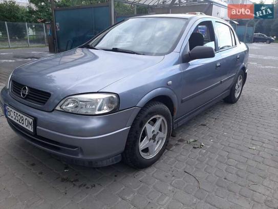 Opel Astra                           2008г. в рассрочку
