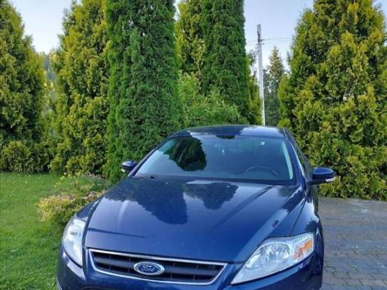 Ford Mondeo                          2013г. в рассрочку
