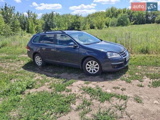 Volkswagen Golf
                            2009г. в рассрочку