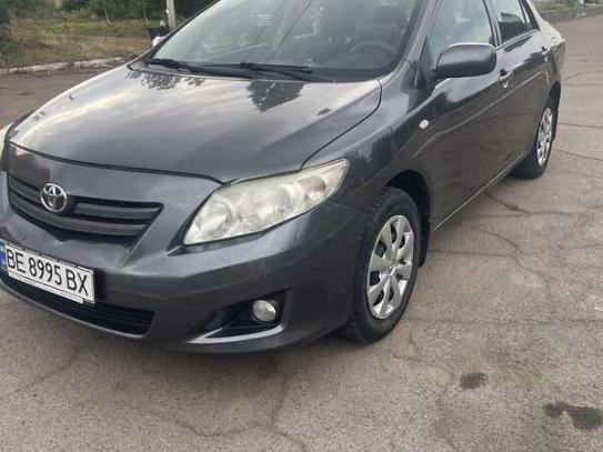 Toyota Corolla 2009р. у розстрочку