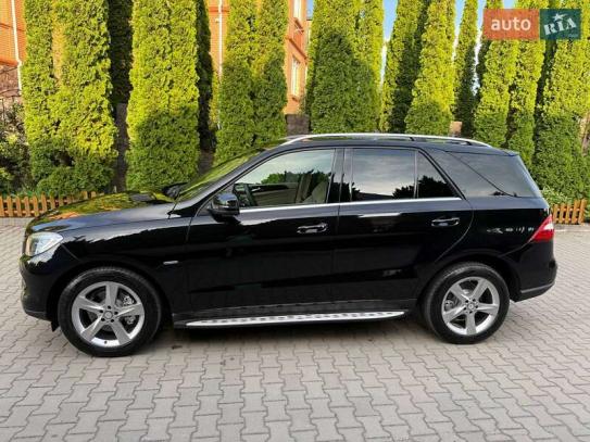 Mercedes-benz M-class 2012р. у розстрочку