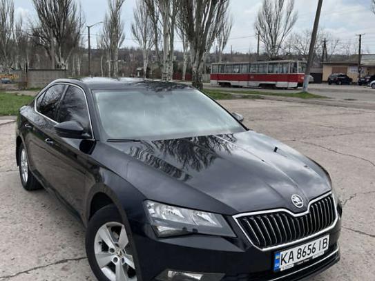 Skoda Superb 2016р. у розстрочку