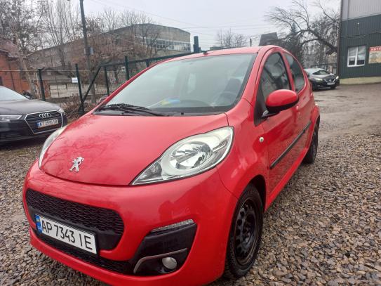 Peugeot 107                             2012г. в рассрочку