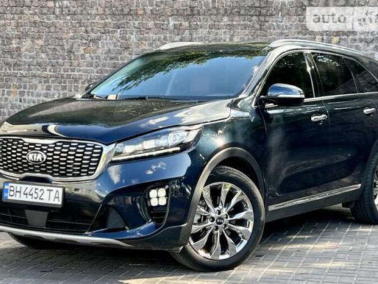 Kia Sorento
                         2019г. в рассрочку