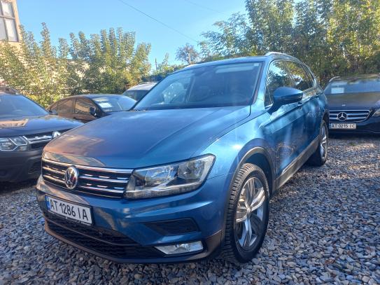 Volkswagen Tiguan 2019г. в рассрочку