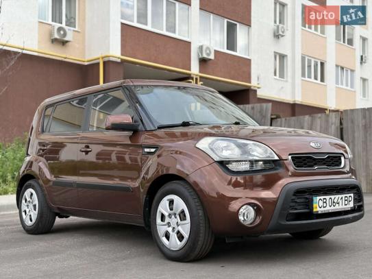 Kia Soul                            2012г. в рассрочку
